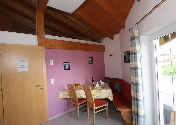 Haus Gugglberger هينزنبرغ