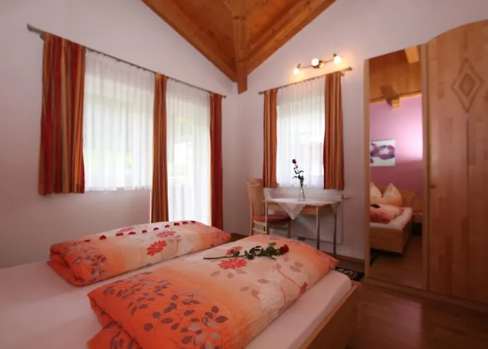 Haus Gugglberger شقة هينزنبرغ