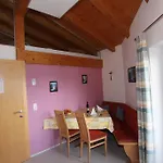 Haus Gugglberger Hainzenberg